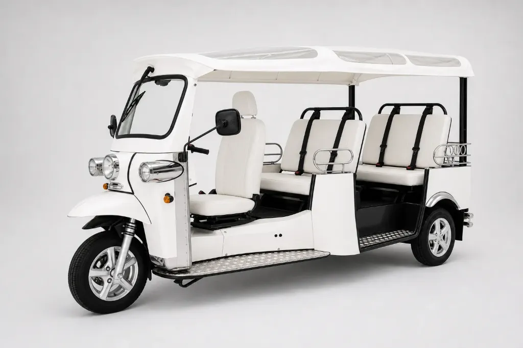 [CMN112] eTuk Cargo | New | White / White